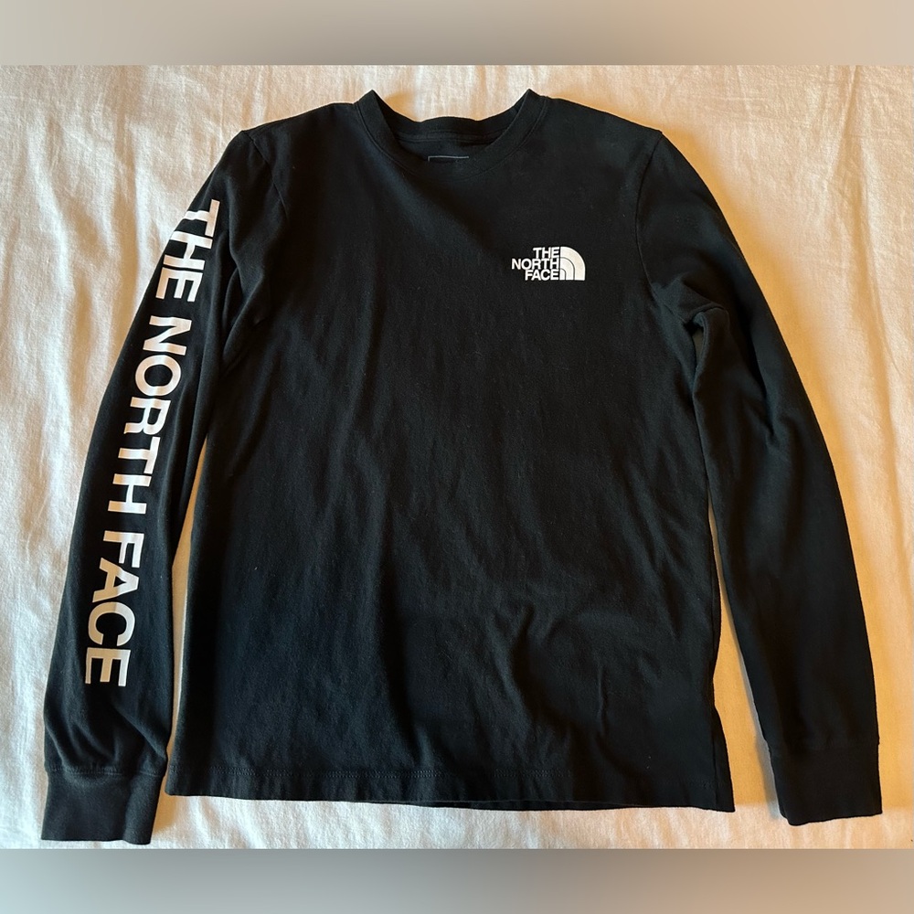 Used 1x Women’s Black Long Sleeve North Face Top